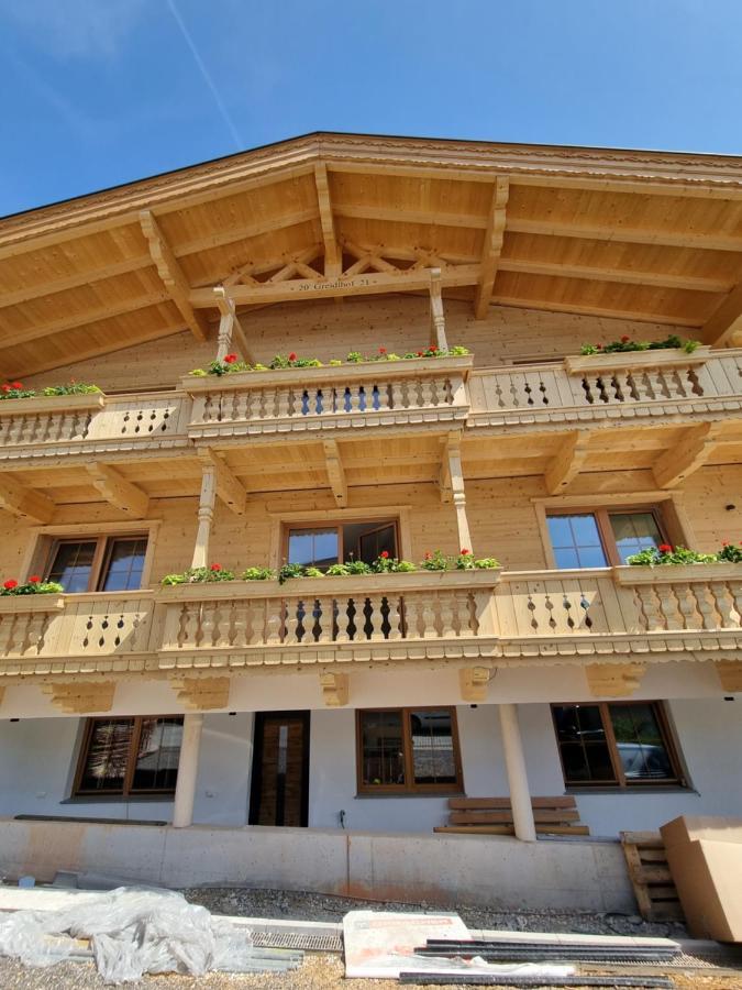 Greidlhof Alpstyle Apartments Fügen Екстериор снимка