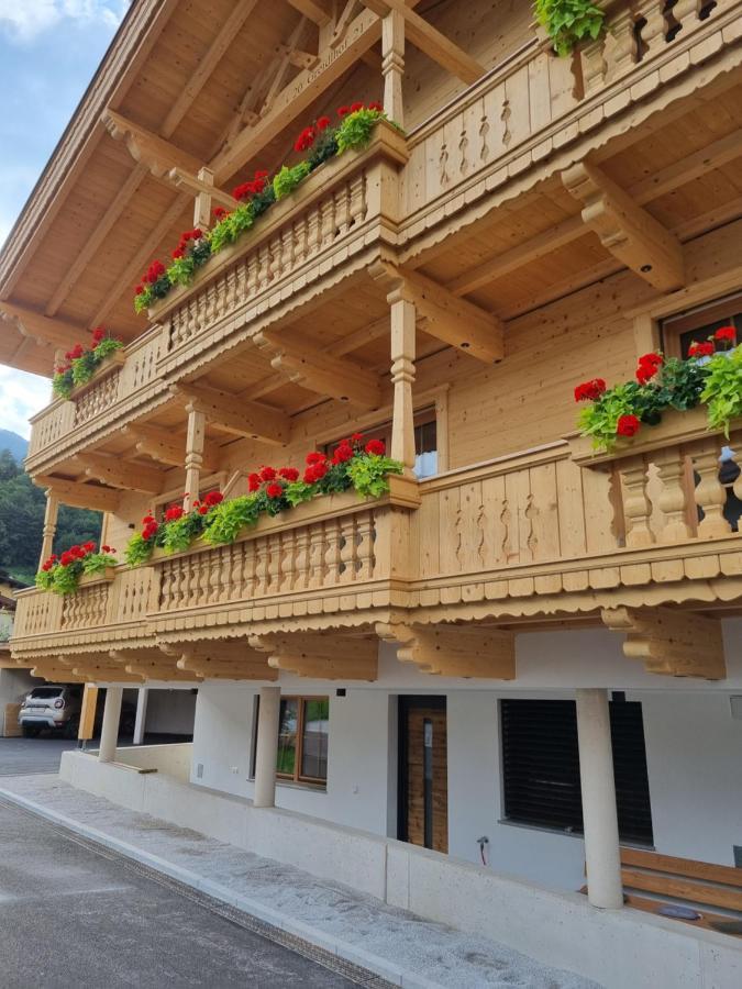 Greidlhof Alpstyle Apartments Fügen Екстериор снимка