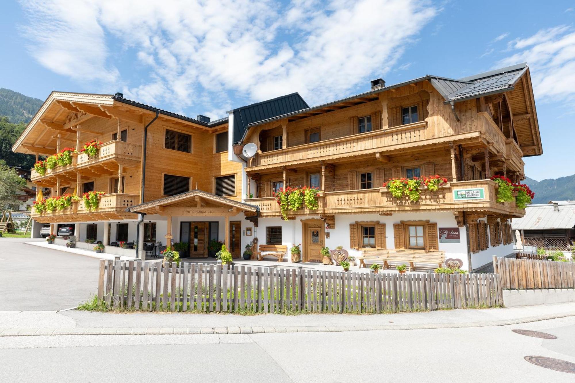 Greidlhof Alpstyle Apartments Fügen Екстериор снимка